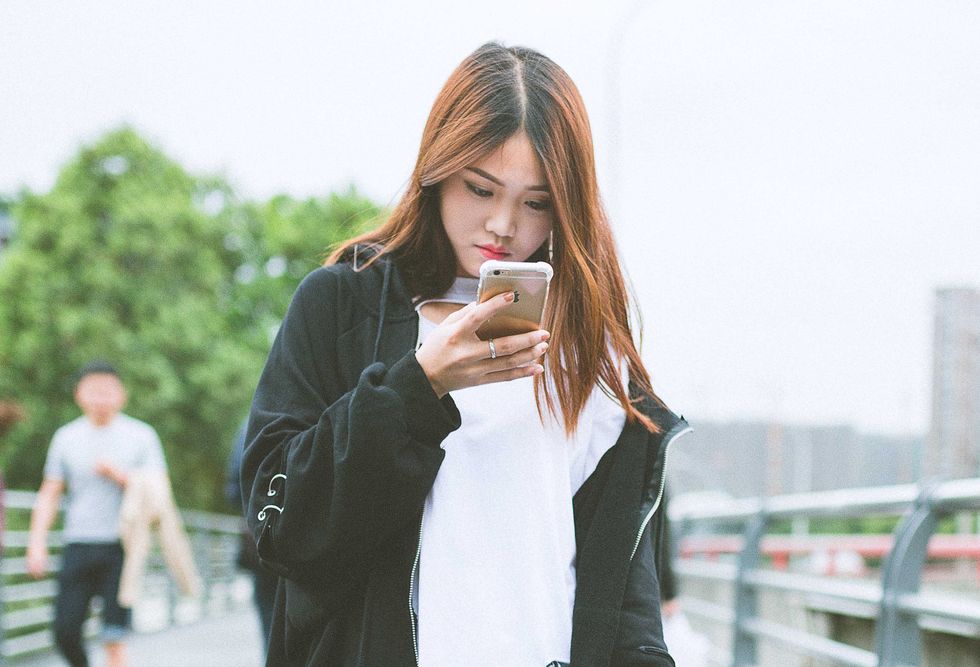 5 People Explain Why They Strongly Believe In Blocking An Ex After A Breakup