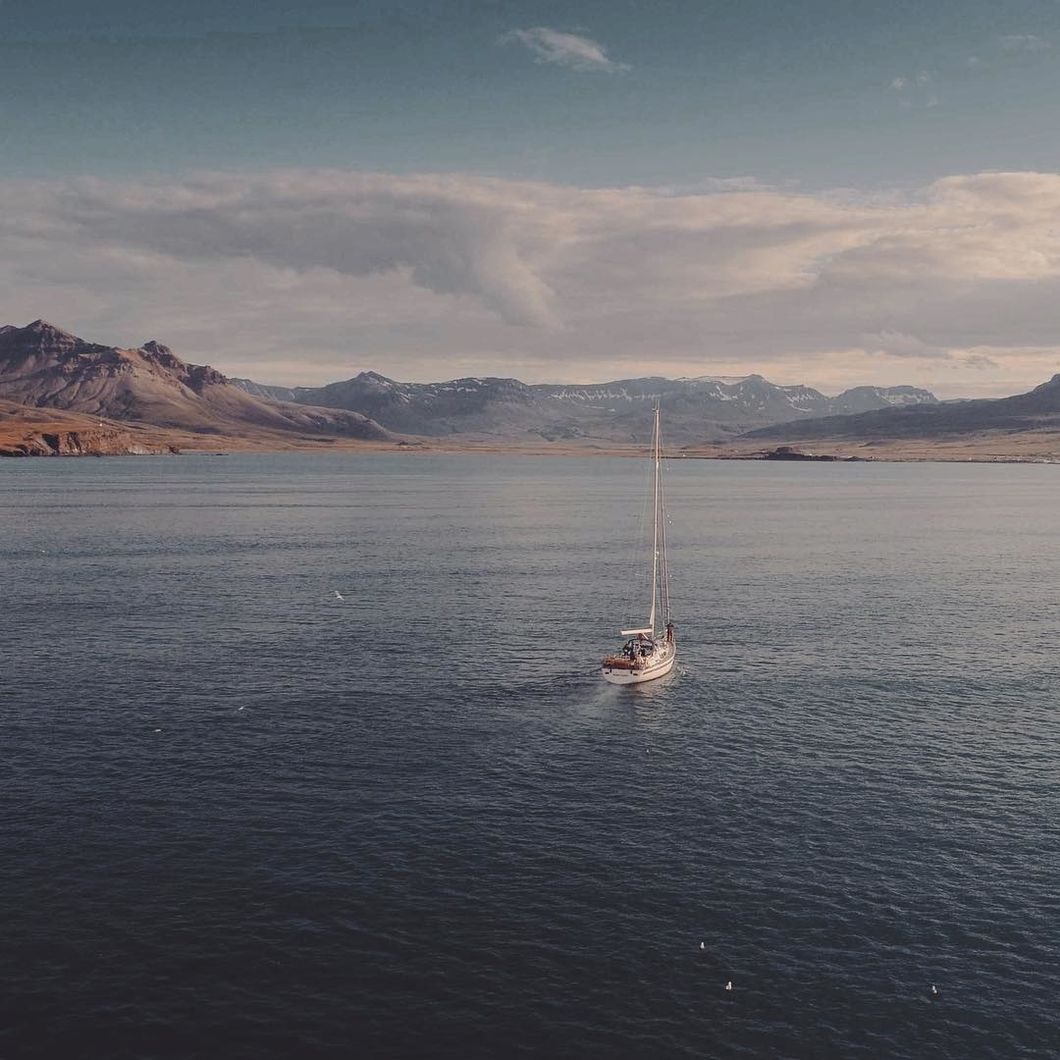 14 Songs To Listen To If You're On A Boat