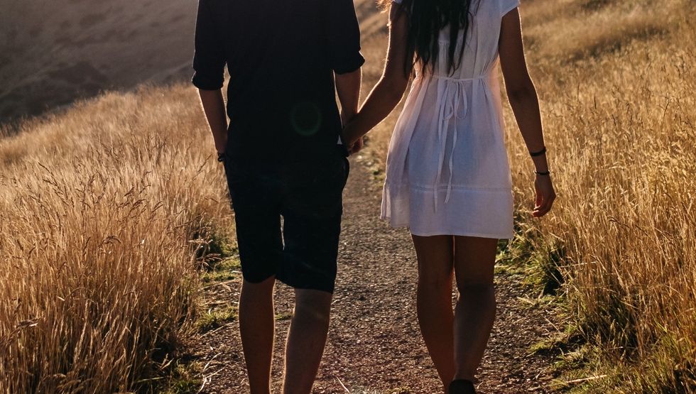 10 Things He Does To Make Your Heart Skip A Beat