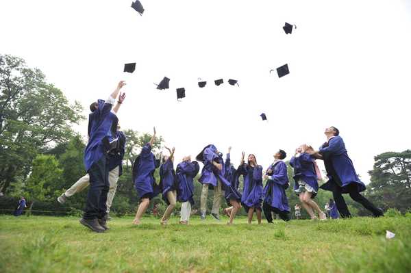 7 Things incoming College Freshmen Will 100% Miss About High School
