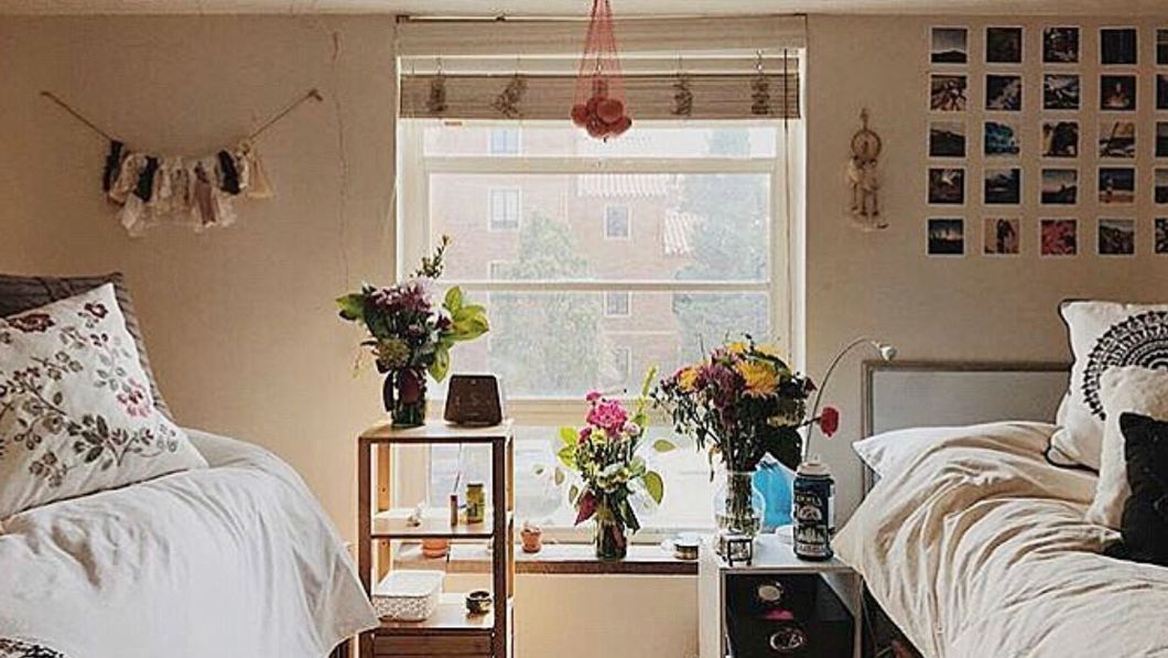 5 Tips For Giving Your Dorm The Perfect Makeover