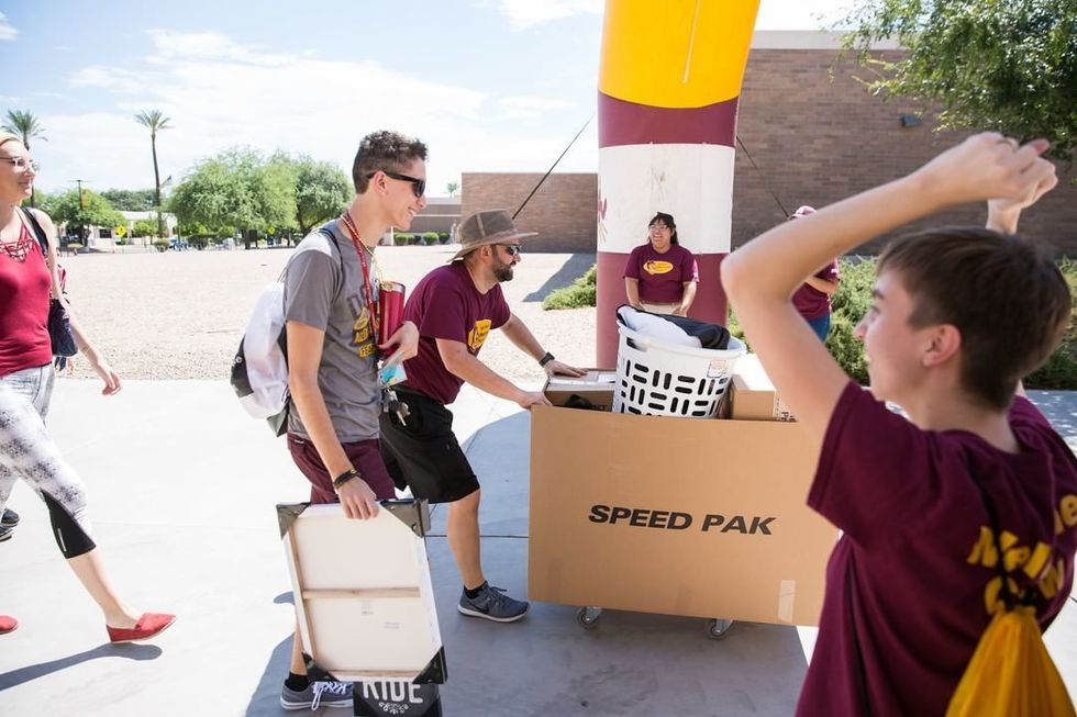 12 Things Your Community Assistant Wants You To Know About Move-In Day At ASU