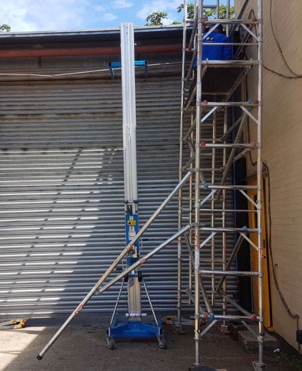 How to Maintain Roller Shutters?