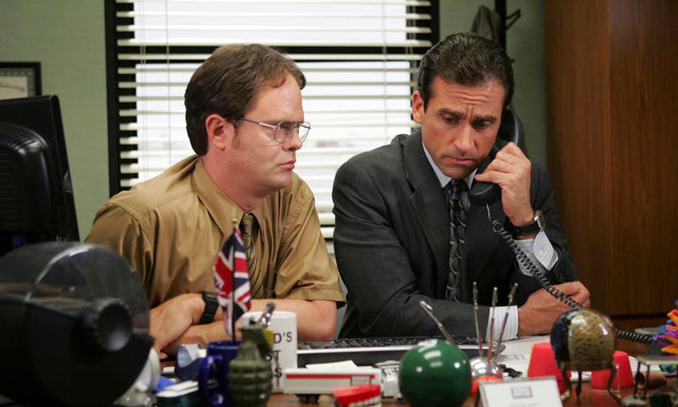 31 eloquent Stages Of Being An English Major, If You Worked For Dunder Mifflin Scranton