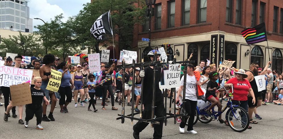 To The People Who Support The Man Who Vandalized Trump's Holywood Walk Of Fame Star