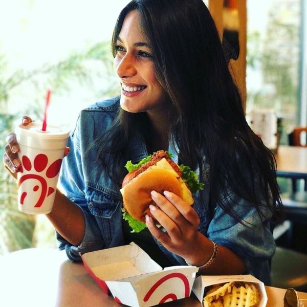 Less Drama, More Waffle Fries, And 7 Reasons Chick-fil-A Will Always Treat You Better Than Any Guy Will