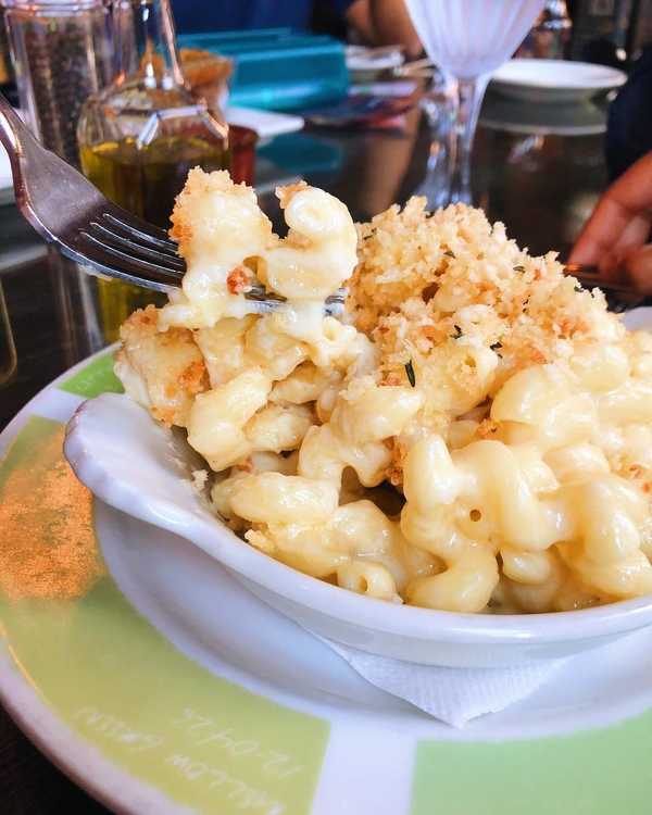 6 Simple Meals Any College Student Can Whip Up Themselves