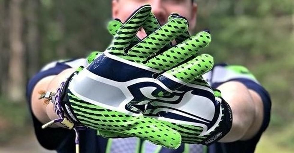 5 Of My Boyfriend's Football Gameday Traditions That I Have Grown To Somehow Love