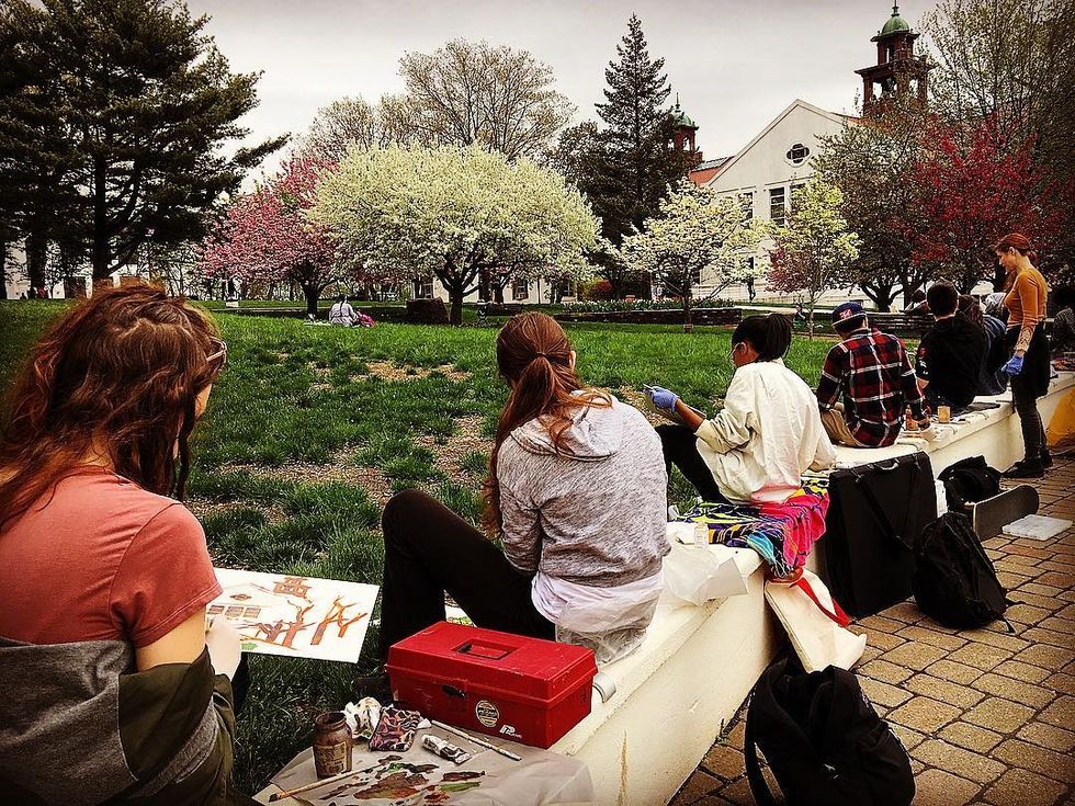 20 Mini Tips On How To Start Fully Living Your Best College Life