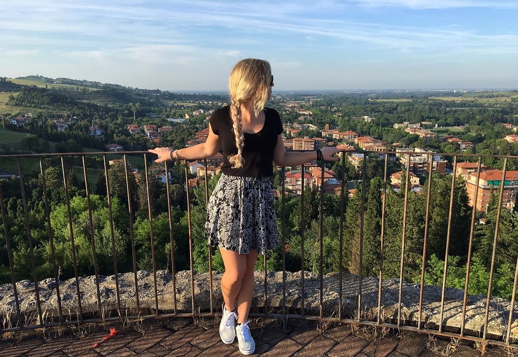 Traveling Abroad Isn't All Sunshine And Rainbows