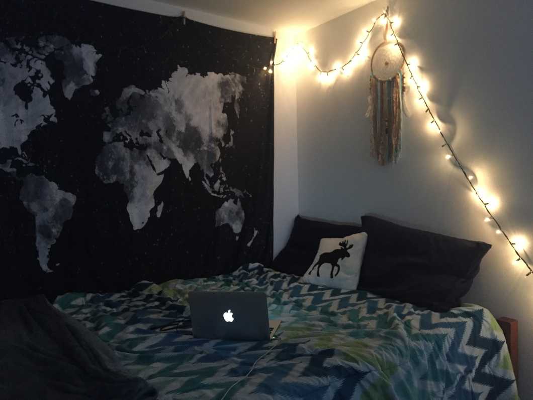 To My Senior College Apartment, Let's Do This One Last Time