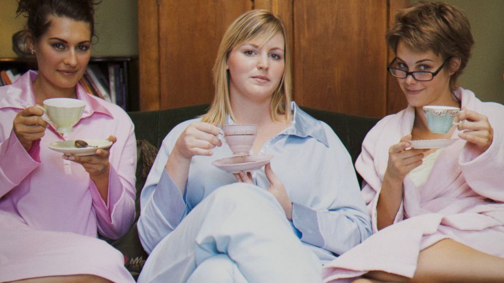 Why Are 'Dad Bods' Trendy But Talk About 'Mom Bods' And Suddenly The Party's Over