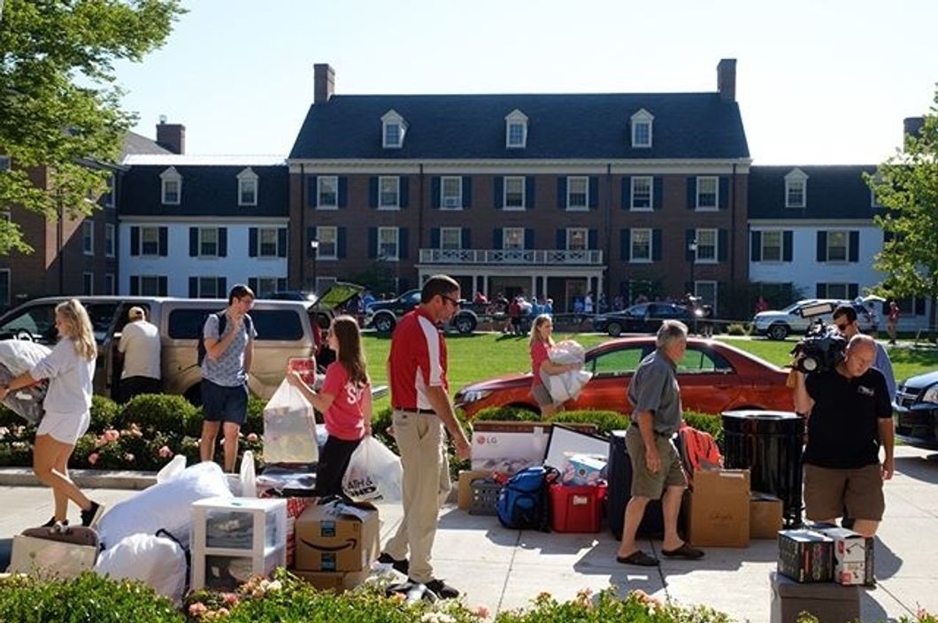 Strap In, Freshmen, The Roller Coaster That Is Your First Year Of College Is Gonna Be WILD