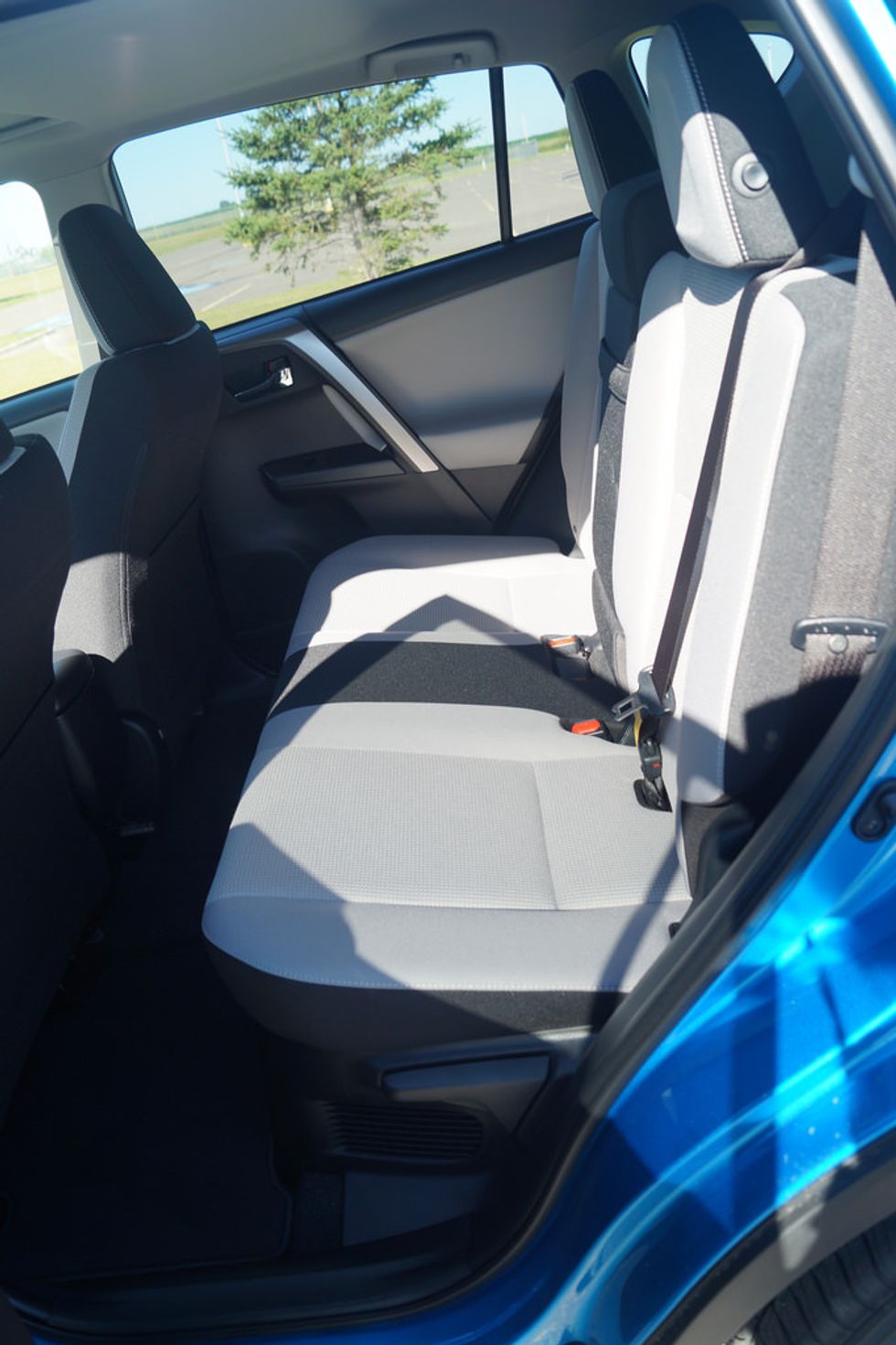 Driving Debacle: My Constant Failure To Overcome My Fear Of Driving