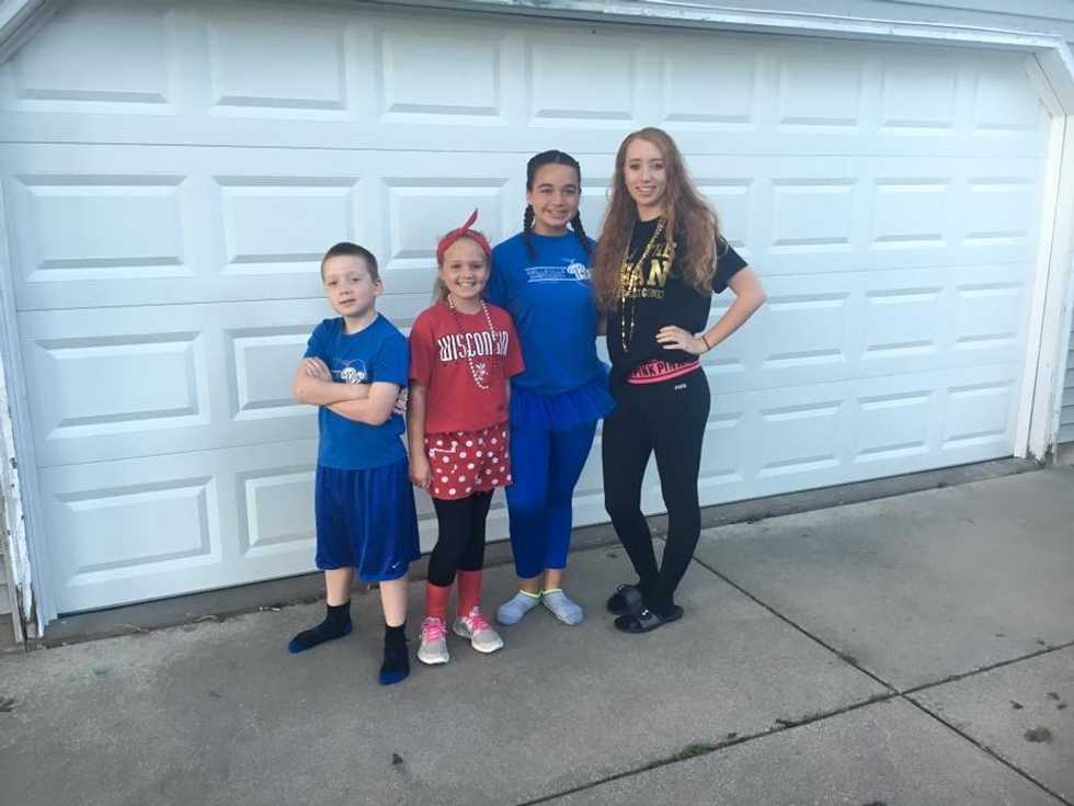 What They Don't Tell You About The Sibling Age Gap