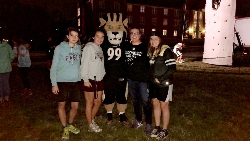 I'm Letting Go Of Friendships And Making New Ones