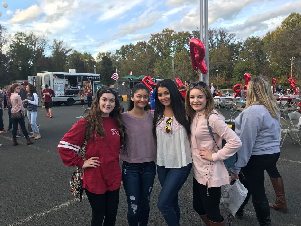 6 Signs You Picked The Right College To Attend