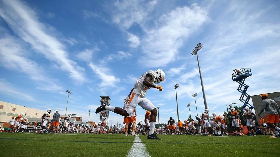 11 Thoughts UTK Students Have At Vol Football Games
