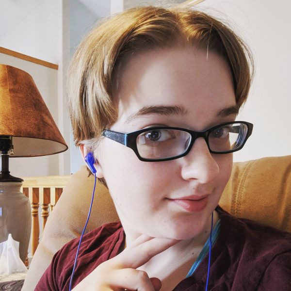 I Tried 8 Different Dating Apps To See Which Aced The Game And Which Were Queerly Awful