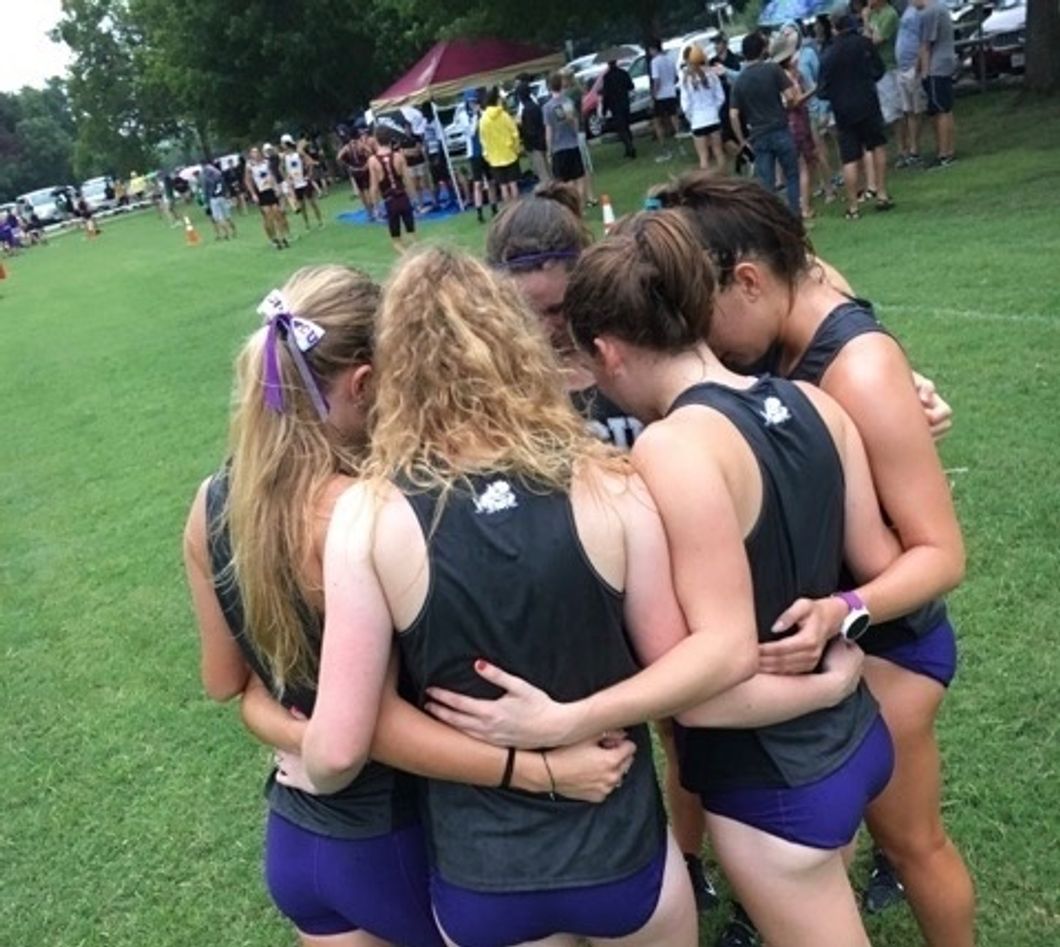 The 5 Major Differences Between Cross Country And Track