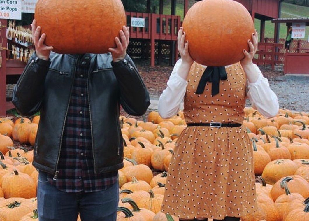 11 Fall Dates To Enjoy With Your Sweetheart
