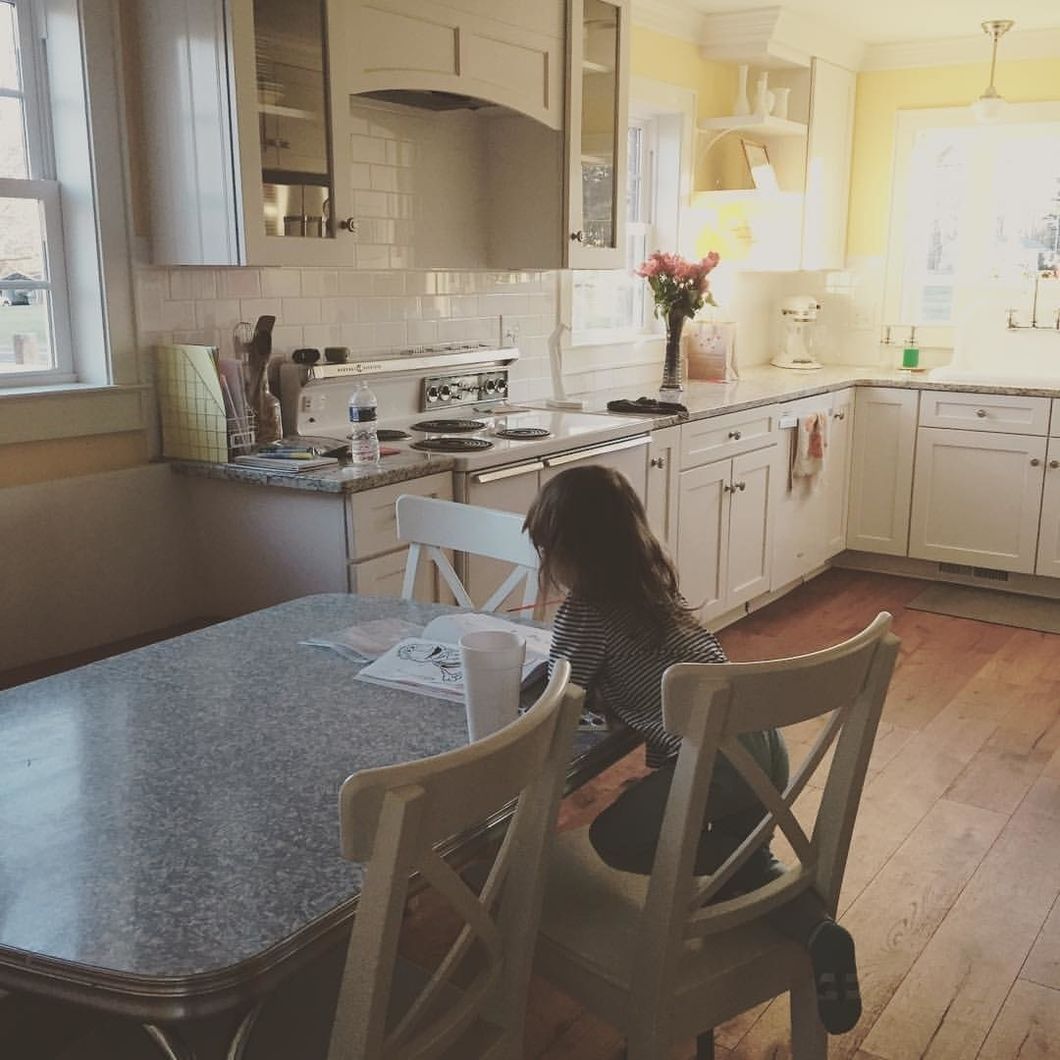 I Was a Career Woman Until Suddenly I Wasn't, And I'm Completely Content With That