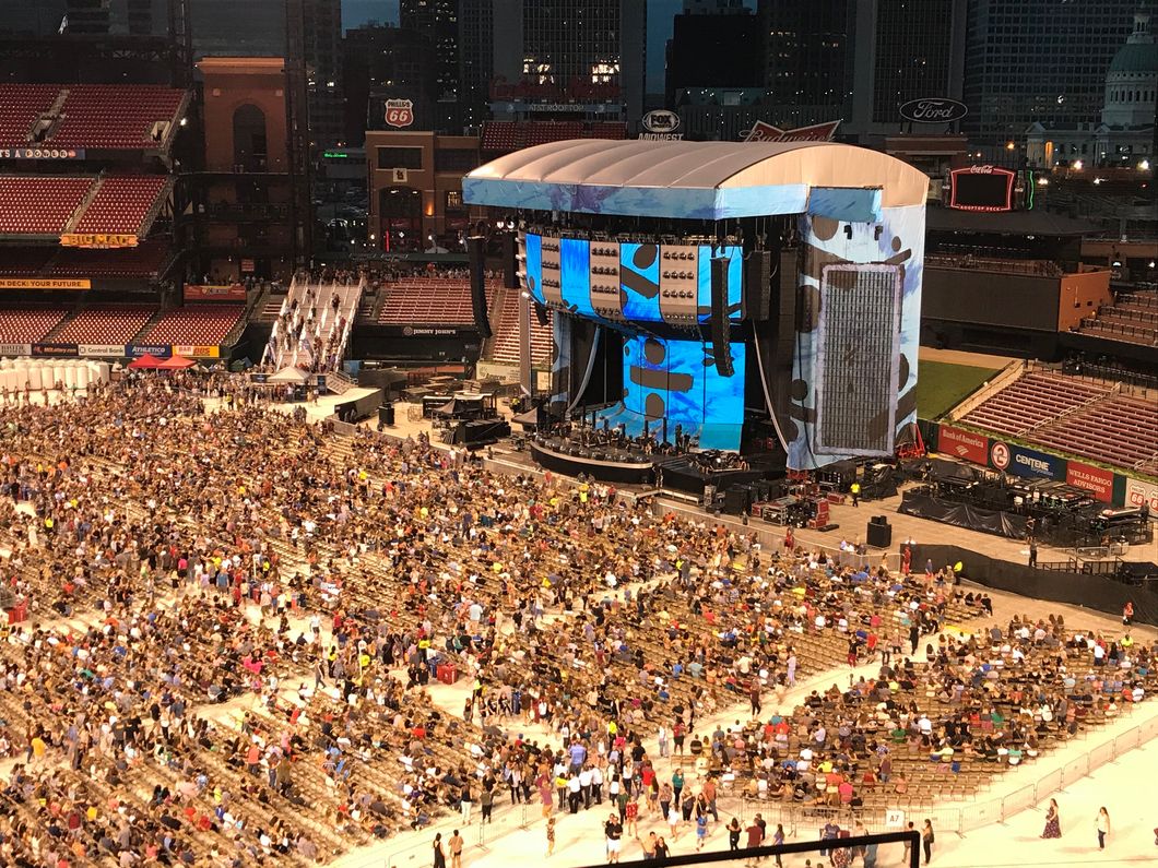 Ed Sheeran Is A One-Man Band Who Blows Us Away