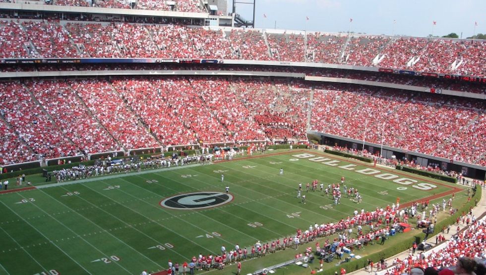 5 Gameday Traditions You Should Participate In Before Graduating From UGA