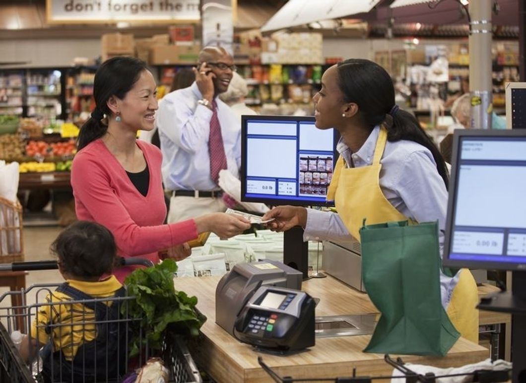 10 Things Only Retail Cashiers Understand