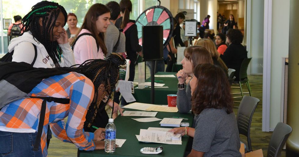 8 Things You Hear About, But Don't REALLY Understand, Until You're In College