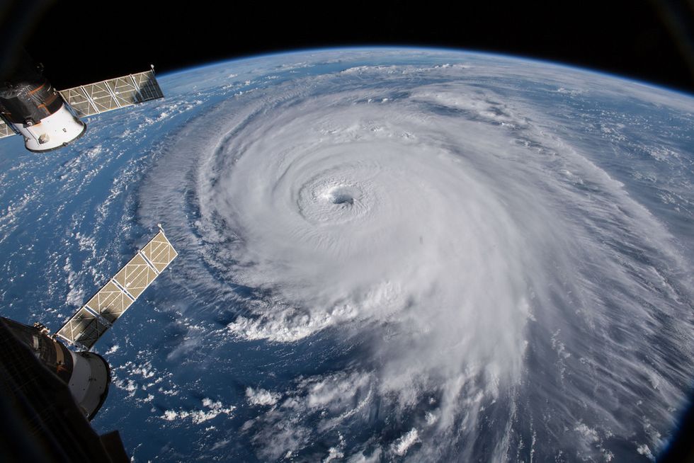 10 Things To Do Before, During And After Hurricane Florence