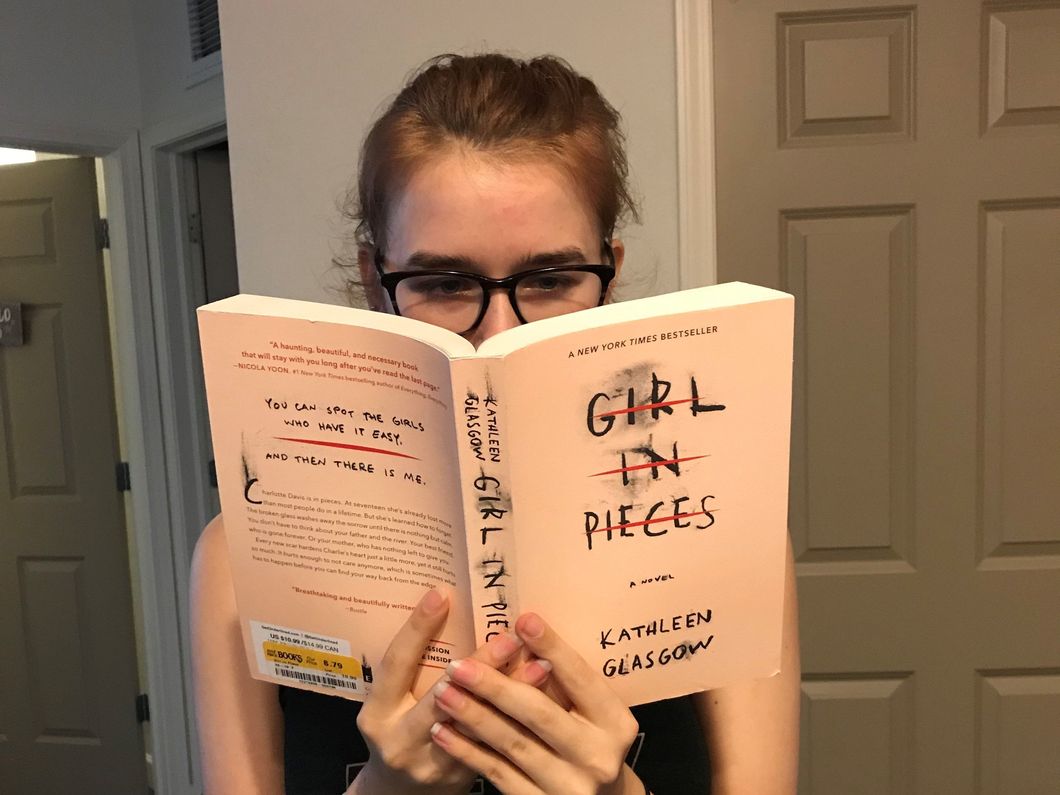 'Girl In Pieces' Is A Modern Book For Modern Mental Health