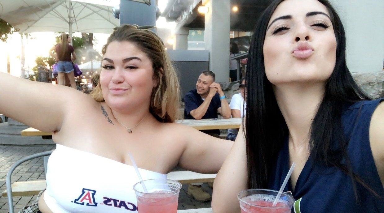 To My Current And Future Roommate, You're The Best