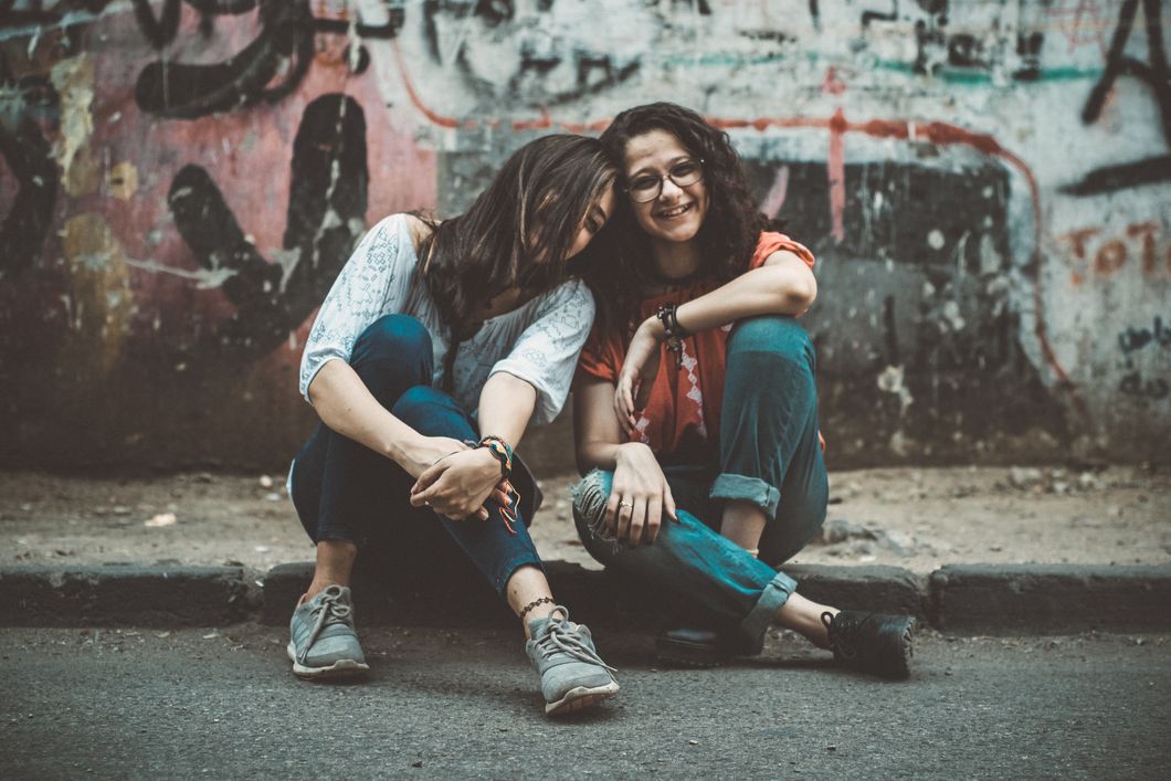 8 Signs You're In An Unhealthy Friendship