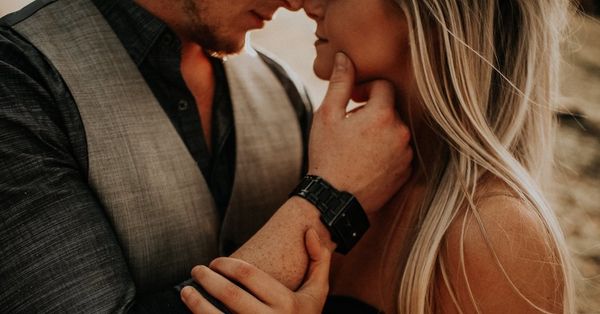 30 Little Things He Does That Show You That It's True Love