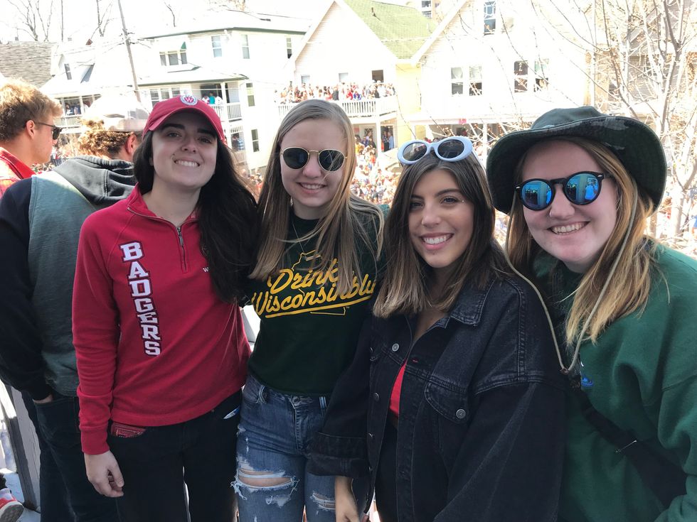 10 Phrases Any College Junior Will Recognize