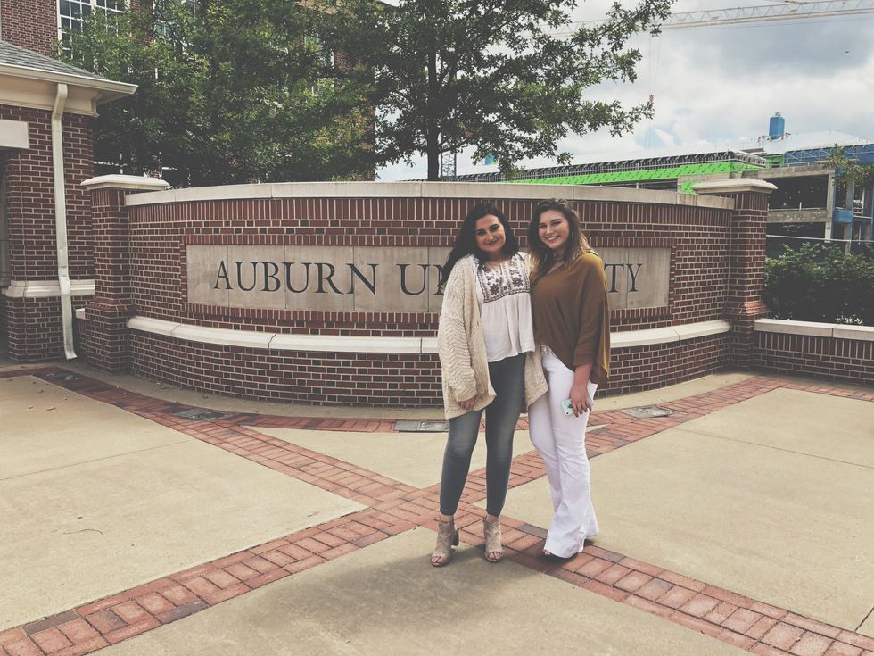 8 Factors High School Seniors Should Consider BEFORE Deciding On A College