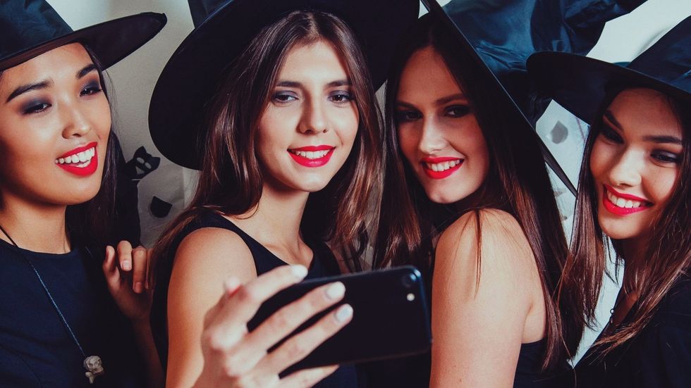 13 Petrifyingly Punny Instagram Captions To Use This Spooky Season