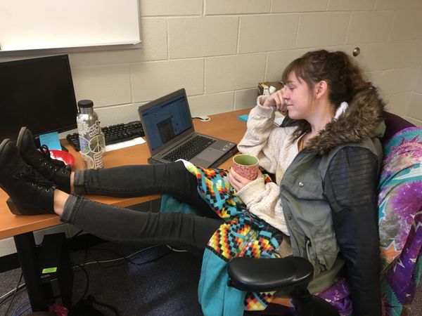 20 Classic First World Problems We All Complain And Get Salty About