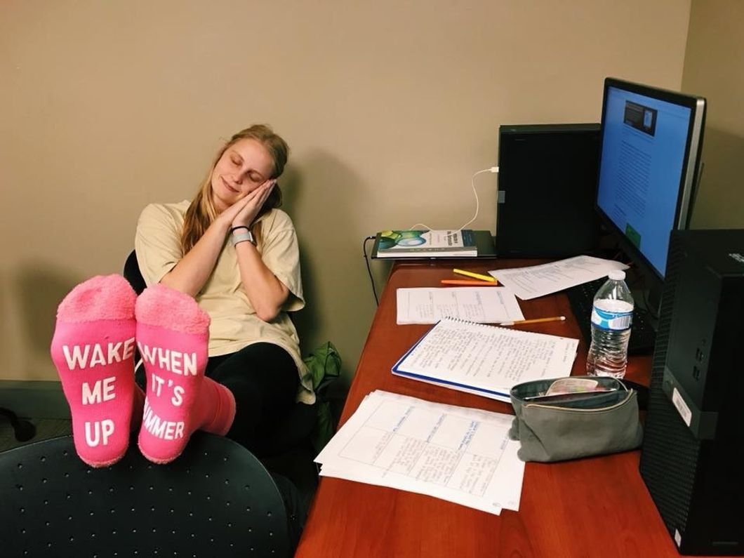 Sleep And 25 Other Things College Students Took For Granted In High School That We Really Shouldn't Have