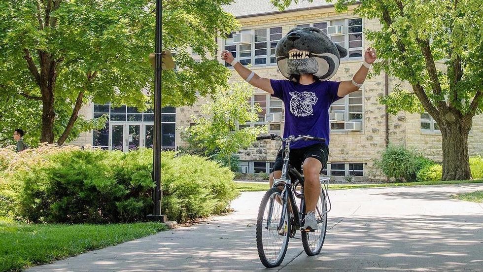 5 Keys To Surviving ​College​ Without A Car