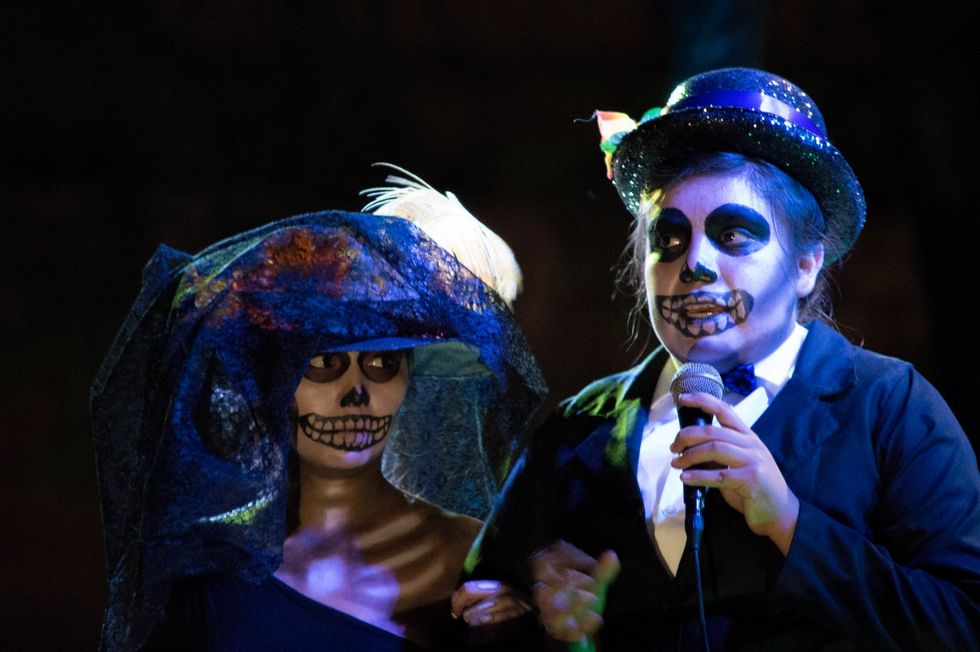 13 Halloween Pick-Up Lines To Use On Your Boo, Or Scare Them Away