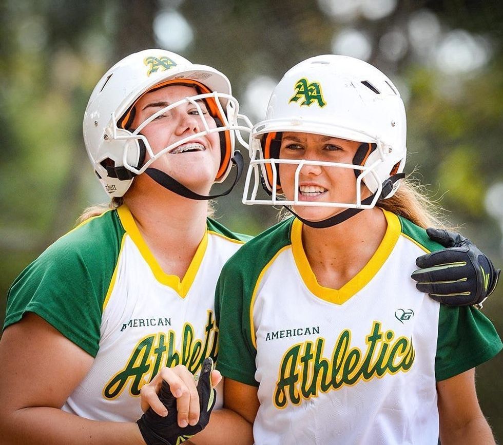 14 Gifts For The Girl Who Loves Sports