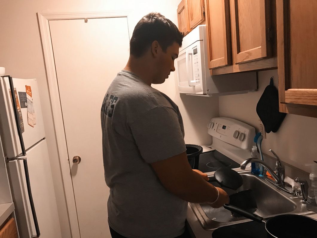 Living With Your Boyfriend In College Isn't As Bad As Everyone Makes It Seem