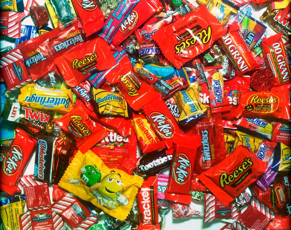 Your Zodiac Sign, But As One Of The Most Iconic Halloween Treats