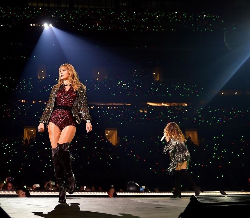 13 Reasons Taylor Swift Is An Influential Woman To Our Generation