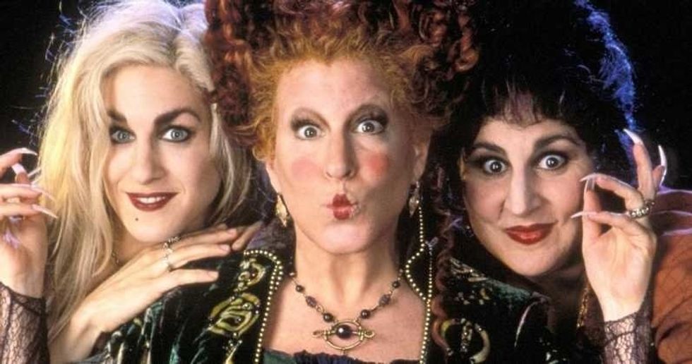 The Spooks And Scares Of College, But It's All 'Hocus Pocus' .GIFs