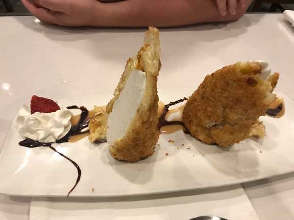 15 Food Places You Must Try On Your Next Visit To Maui