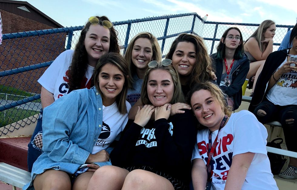 Going To College And Trying To Find Friends Can Be Scary, But It'll Happen