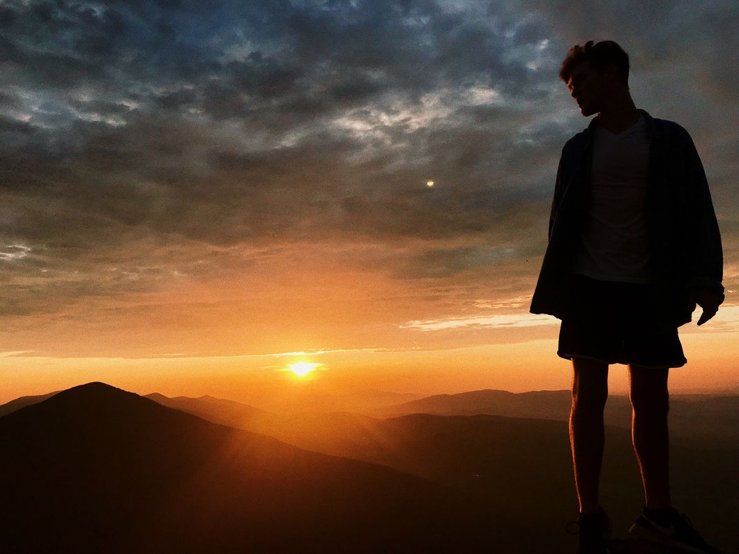 Sunrise Hikes Taught Me A Lot About Life